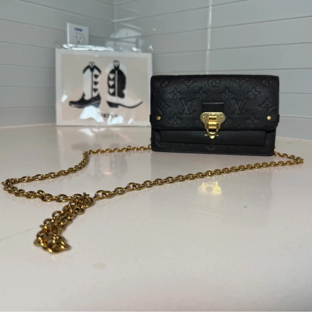Louis Vuitton Vavin Chain Wallet - Picture 3 of 8